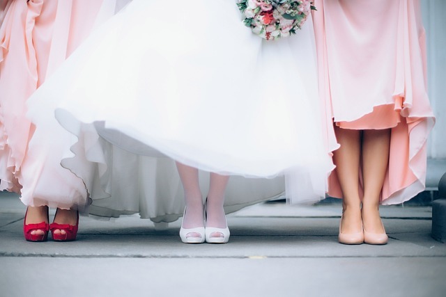 ¿Cómo elegir zapatos elegantes y cómodos para boda?